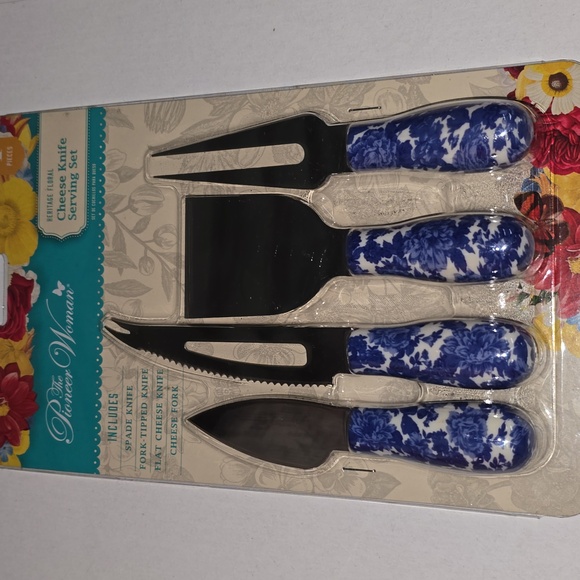 The Pioneer Woman Heritage Floral Cheese Knife Serving Set NWT - Picture 5 of 6